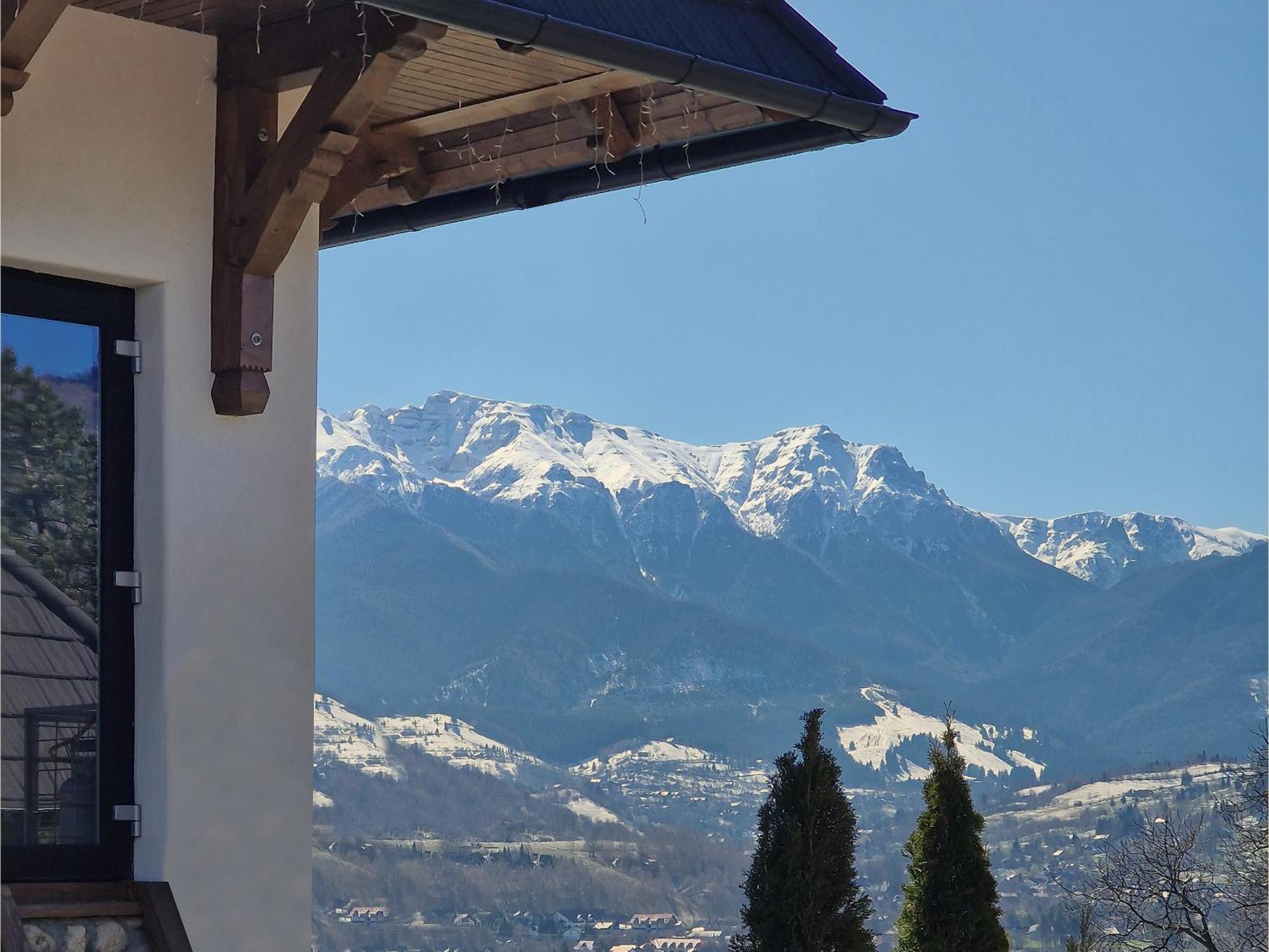 Plai Din Bran Villa Bran  Buitenkant foto