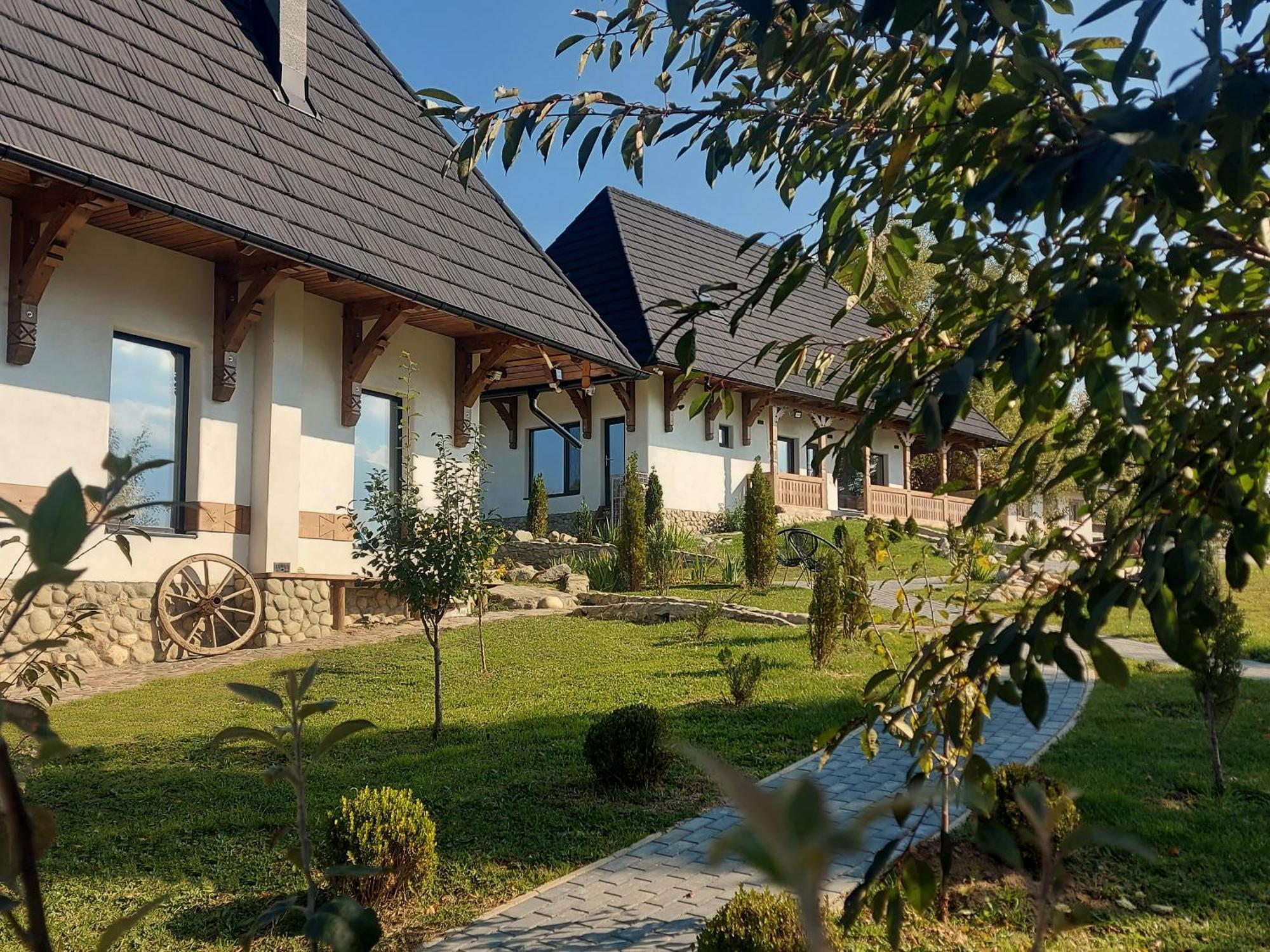 Plai Din Bran Villa Bran  Buitenkant foto
