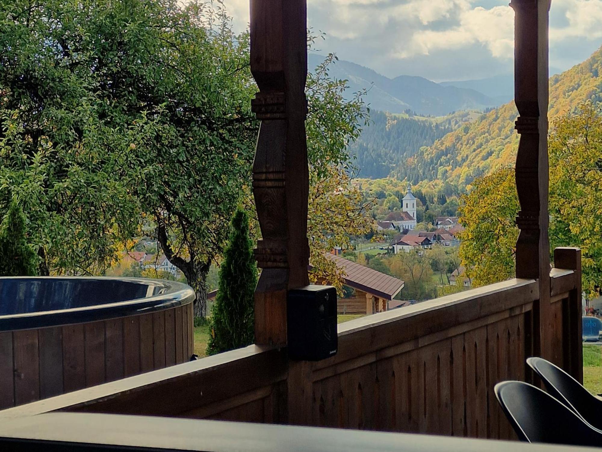 Plai Din Bran Villa Bran  Buitenkant foto