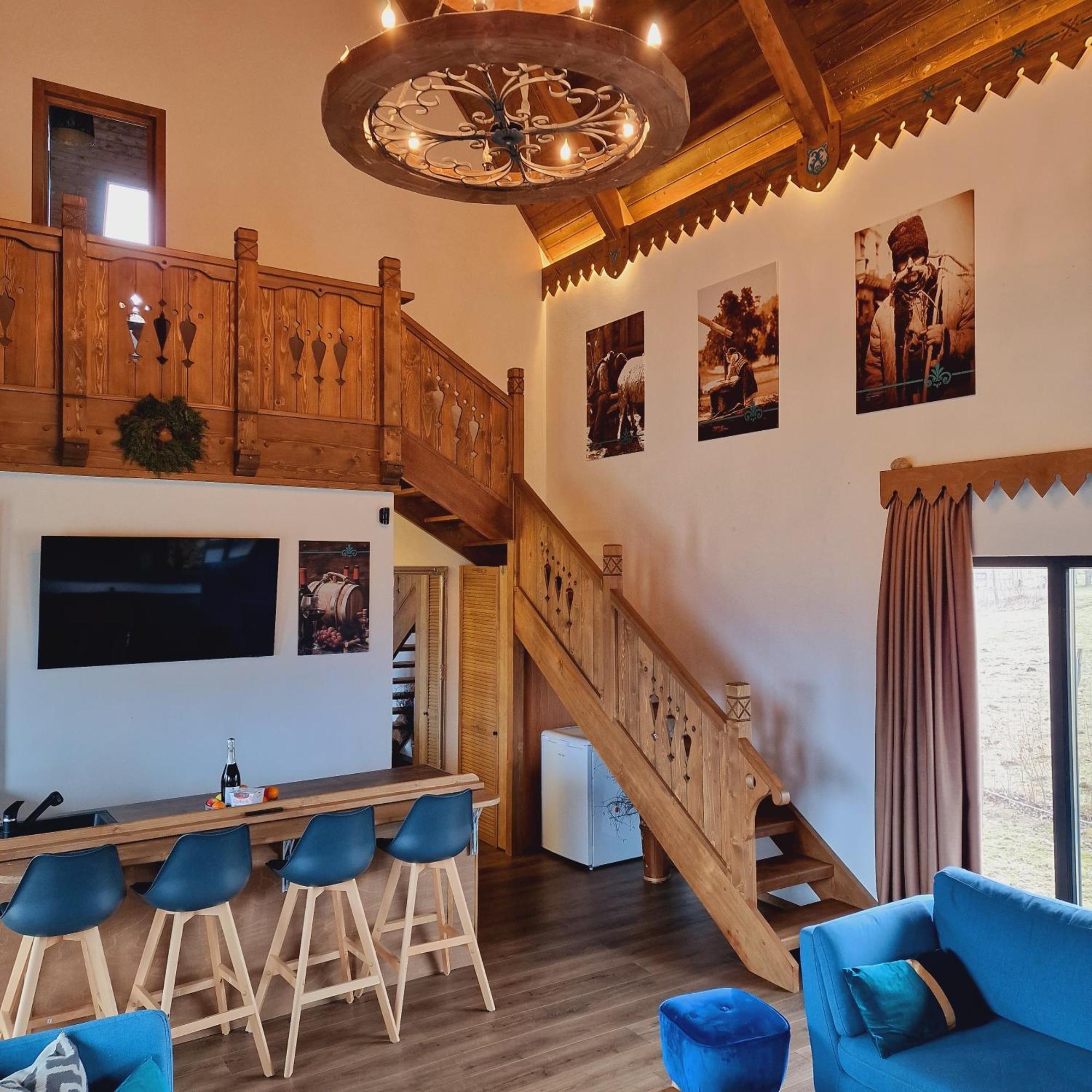 Plai Din Bran Villa Bran  Buitenkant foto