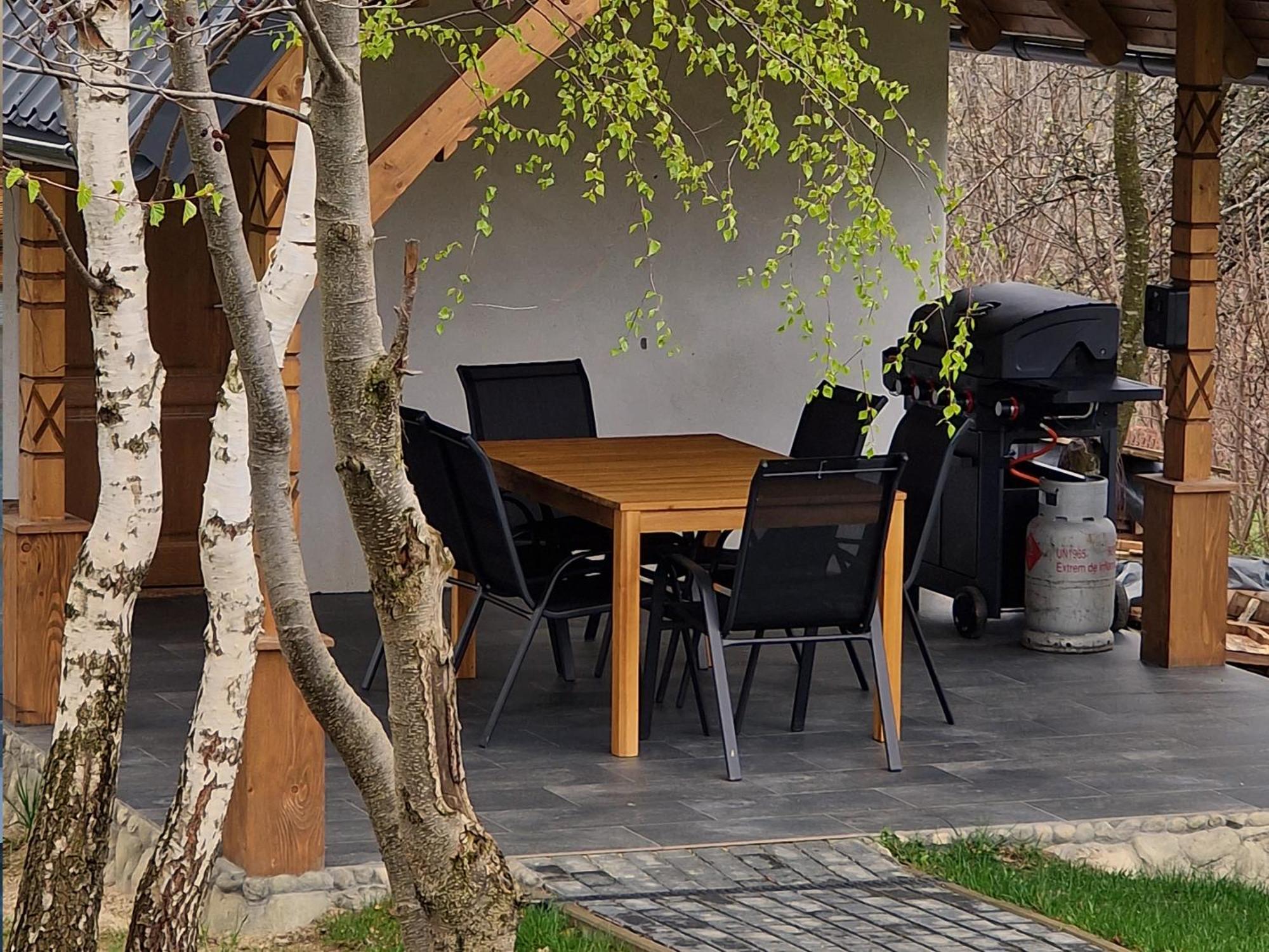 Plai Din Bran Villa Bran  Buitenkant foto